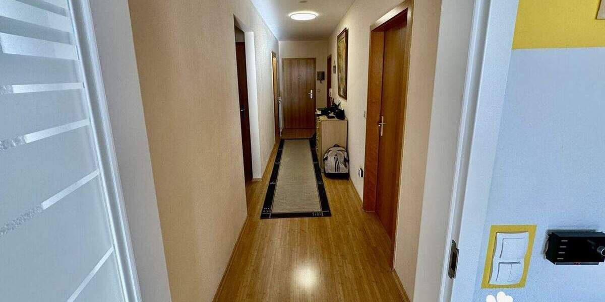 Etagenwohnung Walldürn - 3 Zimmer, 100 m&sup2;, 215.000&euro; | Angebot:25777967