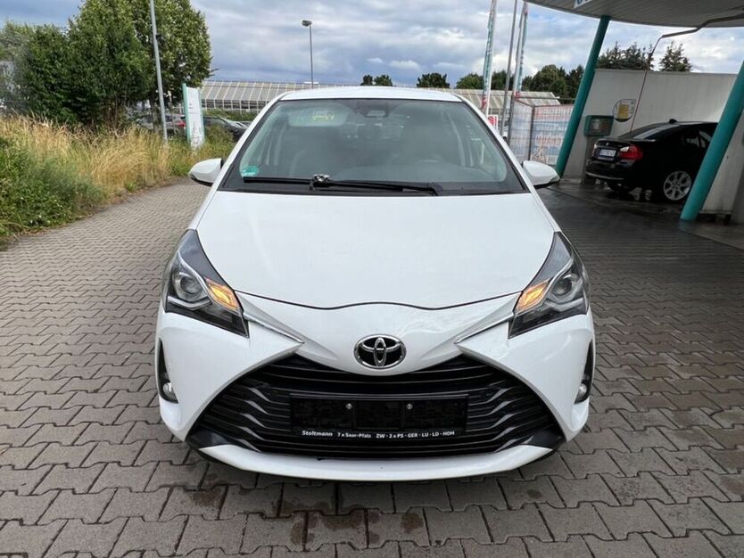 Yaris