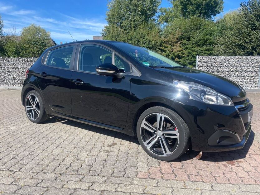 Peugeot 208 78.000 km 7.800 € Waldbrunn Westerwald 65620