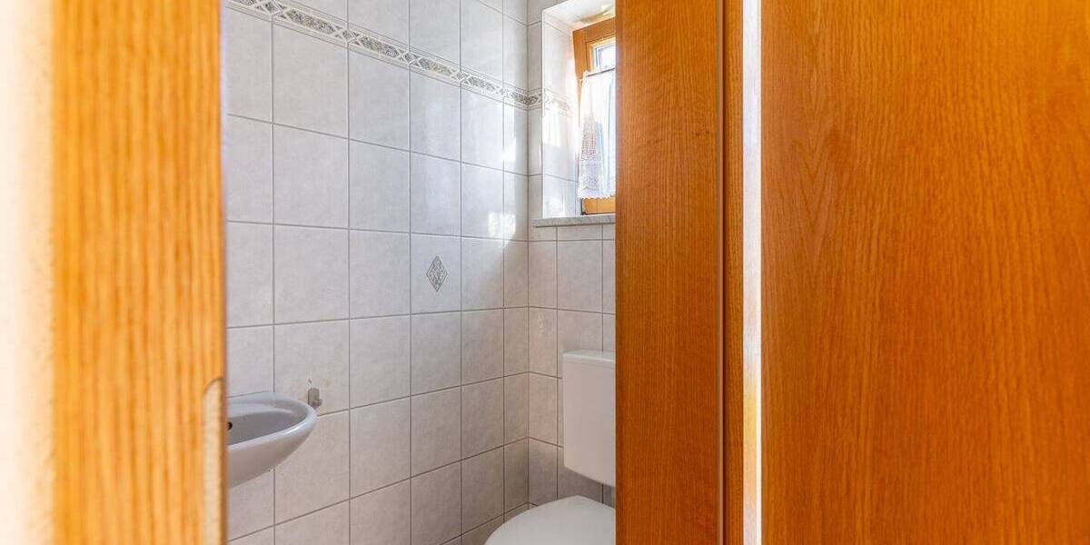 Reihenendhaus Burgheim - 5 Zimmer, 88 m&sup2;, 295.000&euro; | Angebot:26816499