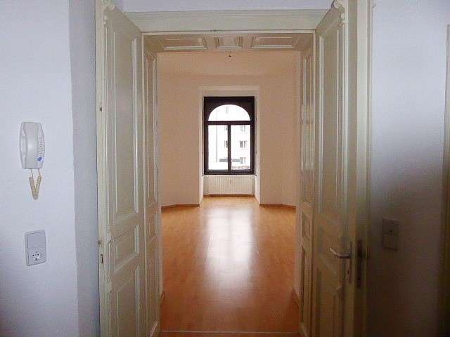 Wohnung zum Mieten in Chemnitz 255 € 46.94 m²