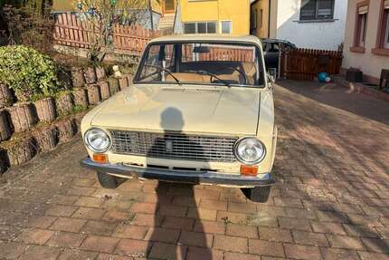 Lada 1200
