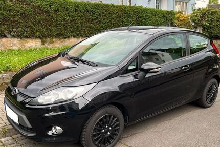 Ford Fiesta 155.000 km 2.599 &euro; Gießen 35390
