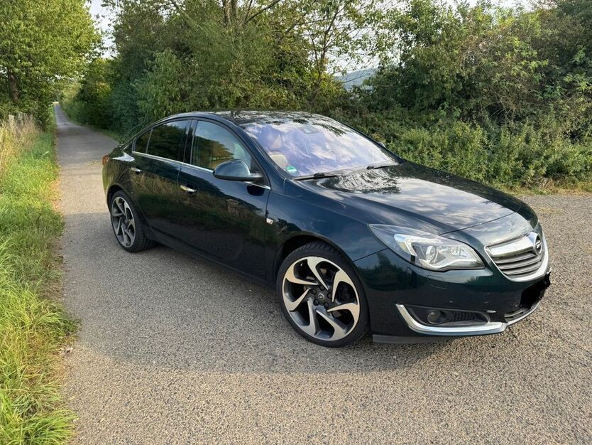 Opel Insignia 149.000 km 11.000 € Eitorf 53783
