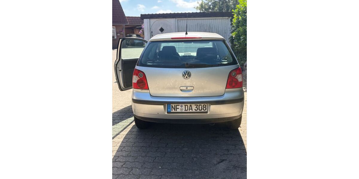 VW Polo 146.000 km 1.699 &euro; Struckum 25821