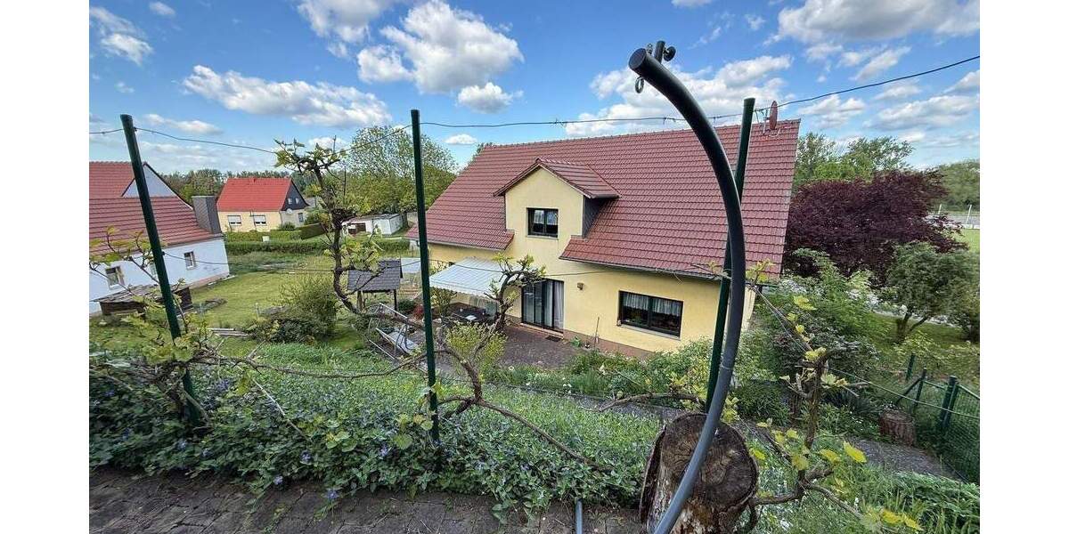 Einfamilienhaus Weißenfels Wengelsdorf - 8 Zimmer, 250 m&sup2;, 435.000&euro; | Angebot:25818951