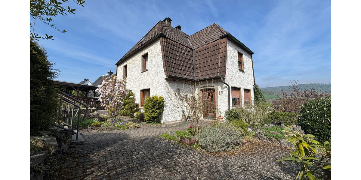 Einfamilienhaus Balve - 8 Zimmer, 160 m&sup2;, 269.000&euro; | Angebot:26728857