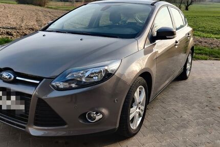 Ford Focus 128.000 km 5.600 &euro; Friesenheim 77948