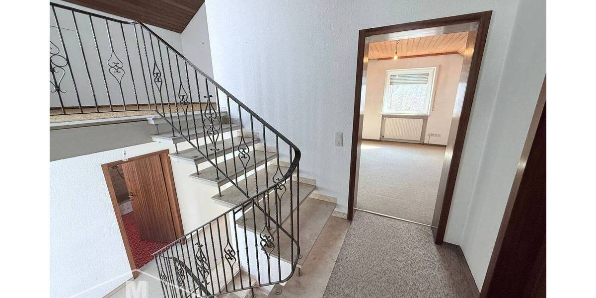 Einfamilienhaus Greding - 6 Zimmer, 124 m&sup2;, 370.000&euro; | Angebot:26037615