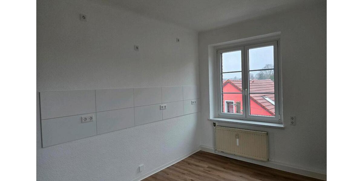 Etagenwohnung Großröhrsdorf - 3 Zimmer, 72 m&sup2;, 550&euro; | Angebot:26487204