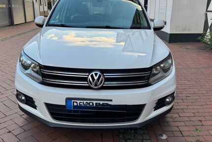 VW Tiguan 198.000 km 8.500 &euro; Steinfurt 48565