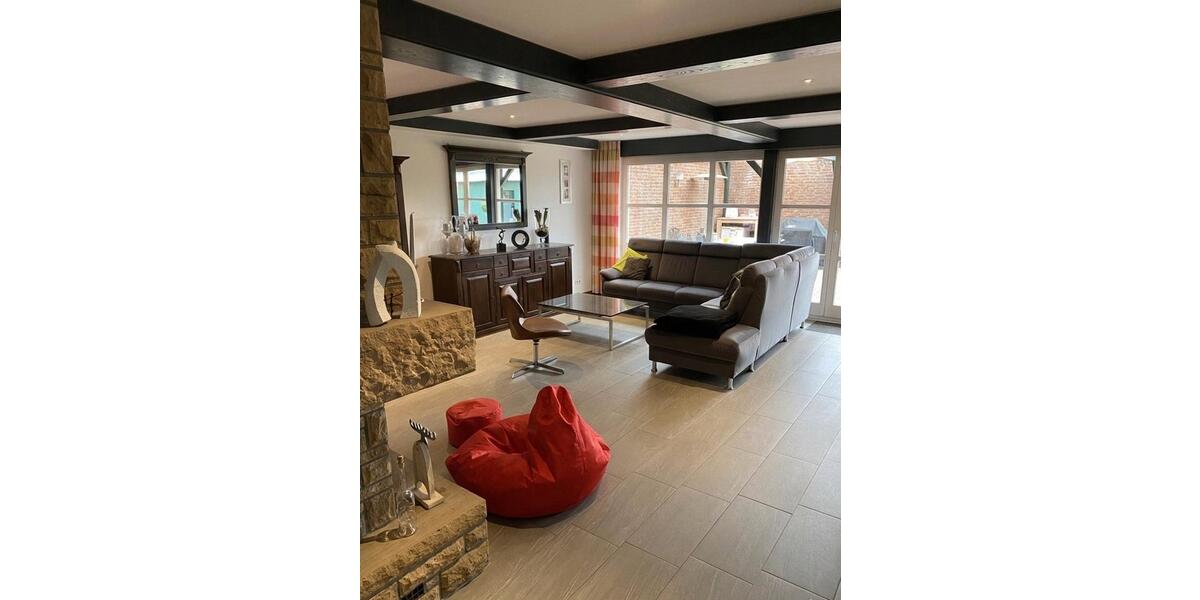 Einfamilienhaus Rhede - 7 Zimmer, 215 m&sup2;, 485.000&euro; | Angebot:25920092