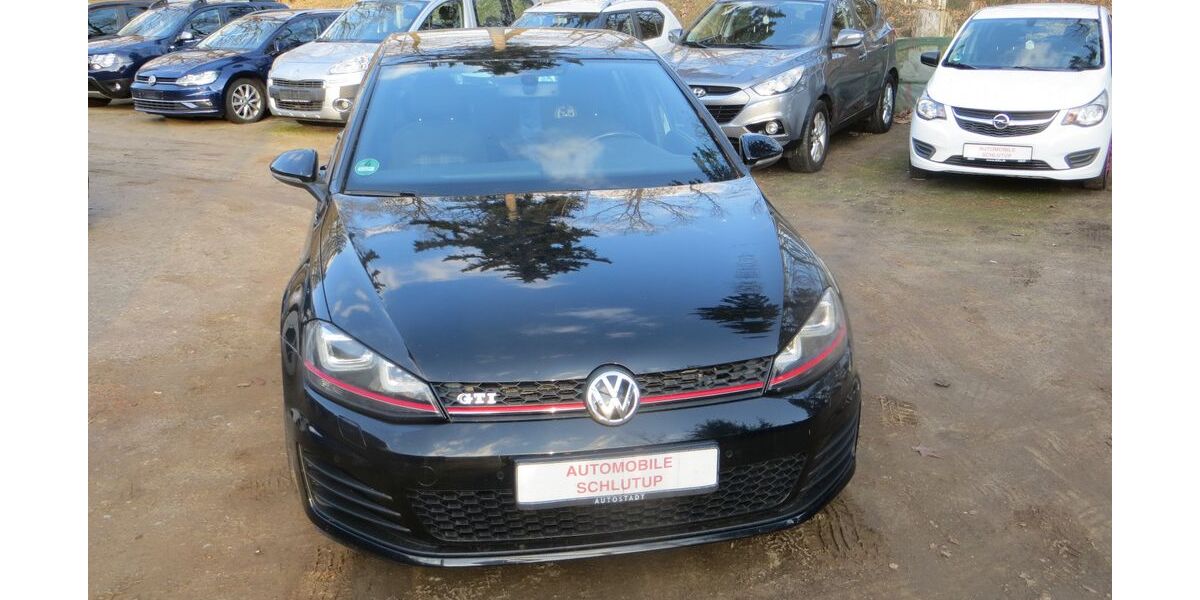 VW Golf 155.500 km 12.800 &euro; Lübeck 23568