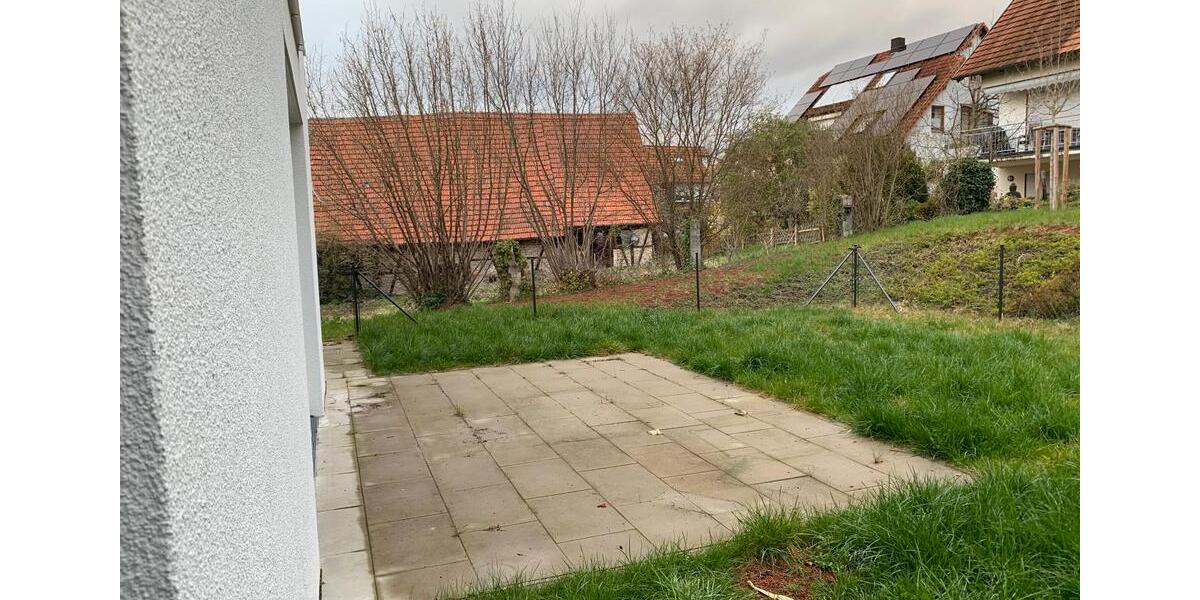 Erdgeschoßwohnung Weinstadt - 3 Zimmer, 119 m&sup2;, 1.601&euro; | Angebot:26004773