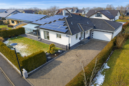 Haus Pfullendorf - 9 Zimmer, 211 m&sup2;, 1.045.000&euro; | Angebot:26025911