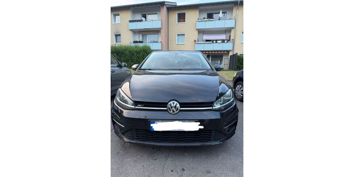 VW Golf 145.895 km 14.200 &euro; Moers 47445