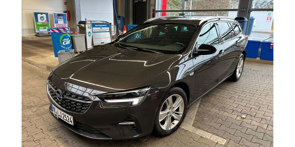 Opel Insignia 85.700 km 13.999 &euro; Iserlohn 58644