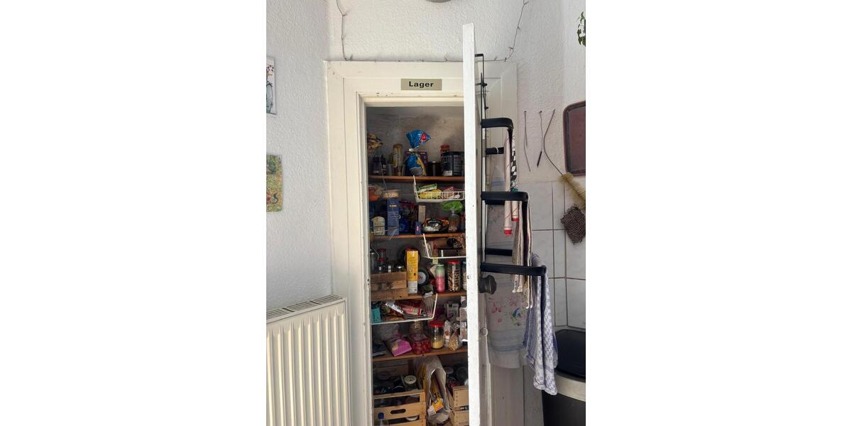 Etagenwohnung Stendal - 14 Zimmer, 122 m&sup2;, 80&euro; | Angebot:26680672