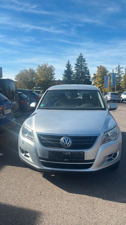 VW Tiguan 219.420 km 4.490 € Allershausen 85391