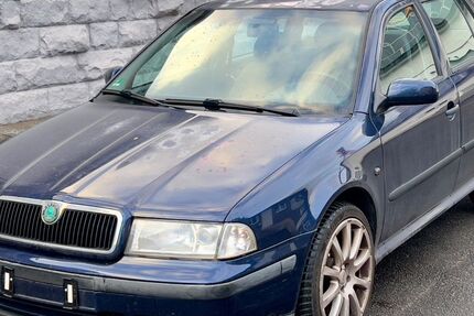 Skoda Octavia 207.000 km 790 &euro; Lahr 77933
