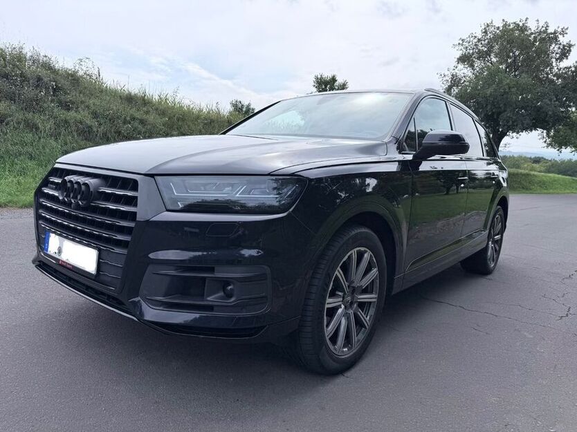 Q7