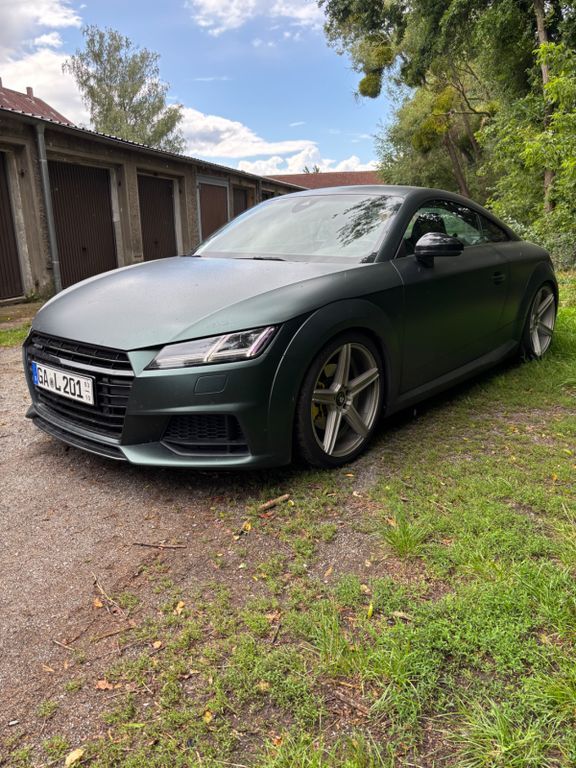 TT