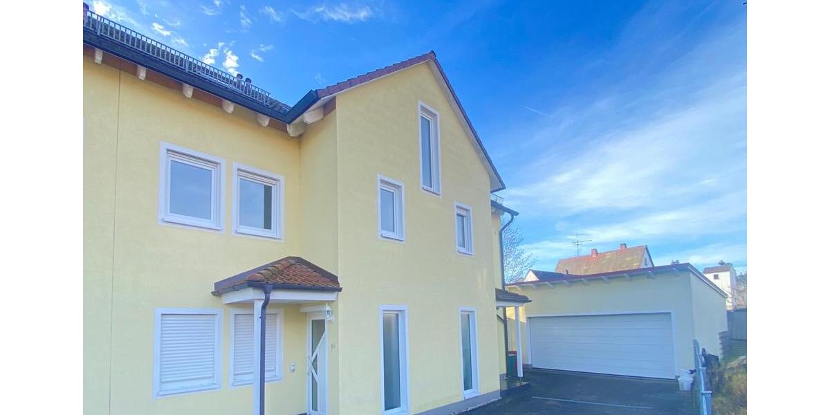 Dachgeschoßwohnung Schwabach - 3 Zimmer, 104 m&sup2;, 349.900&euro; | Angebot:26096963