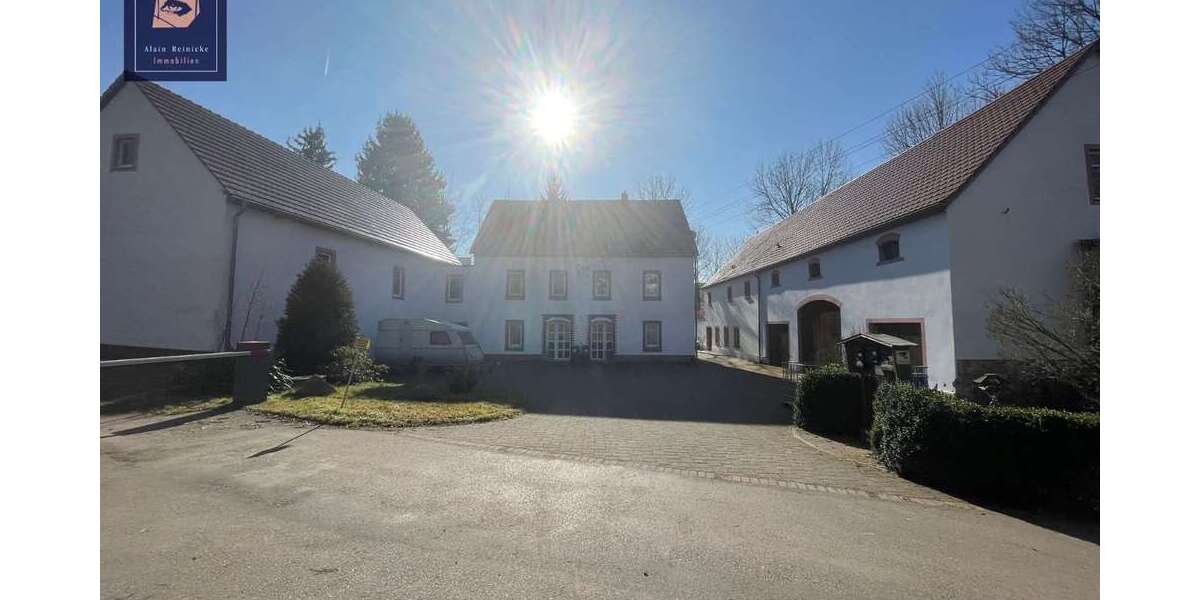 Ein Anwesen für Visionäre – Platz für Ideen, Menschen & Möglichkeiten - Mehrfamilienhaus, Wohnhaus Waldheim | Angebot:20968642