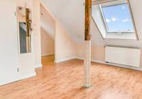 Stilvolle Dachgeschoßwohnung über den Dächern von Brackwede