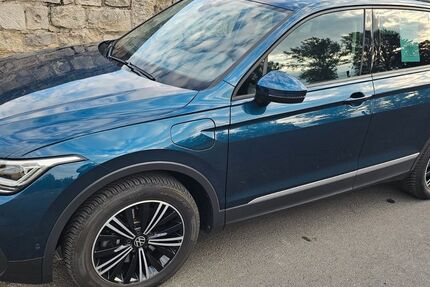 VW Tiguan 65.000 km 25.000 &euro; Estenfeld 97230