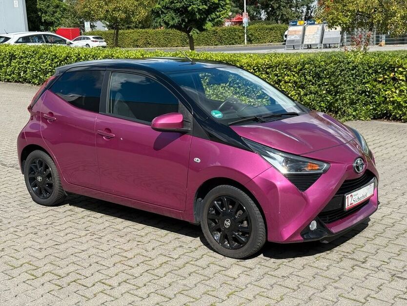 Aygo (X)