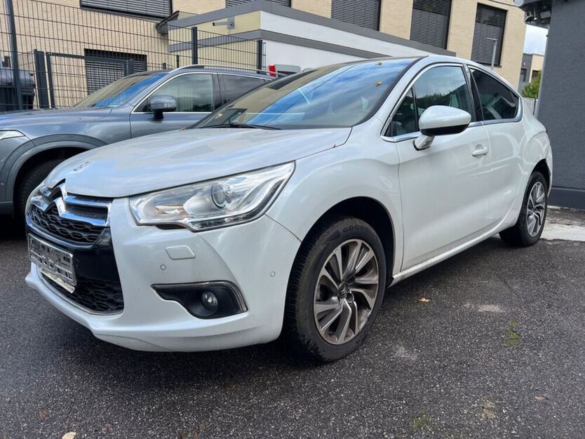 DS4