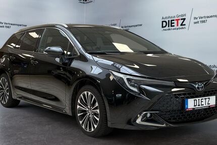 Toyota Corolla 2.000 km 29.880 &euro; Wildau 15745