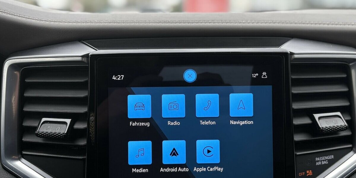 VW Amarok 4Motion V6 360°/NAVI/STANDHZ/SHZ/DAB+/AHK 41.134 km 45.900 &euro; Villingen-Schwenningen 78054