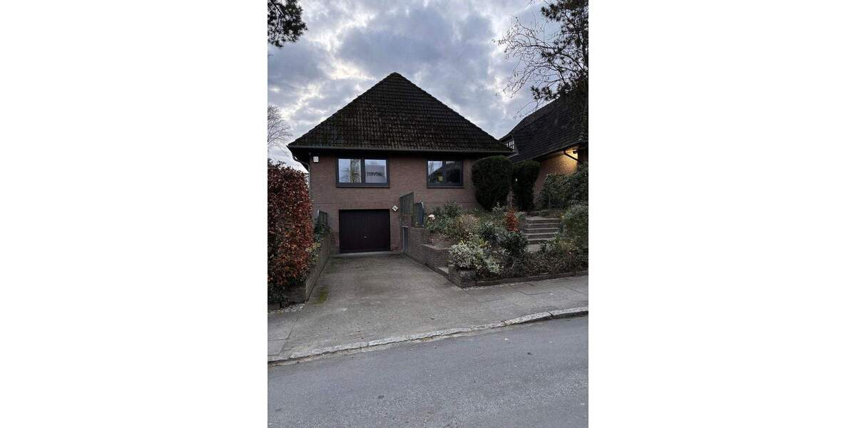 Kernsaniertes Einfamilienhaus Mehrgenerationenhaus in Top-Lage von Rellingen 7 zimmer