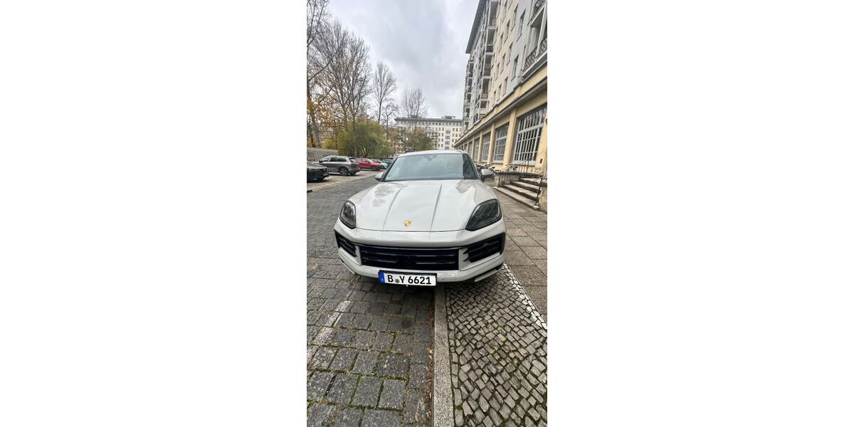 Porsche Cayenne 18.000 km 83.000 &euro; Berlin 13086
