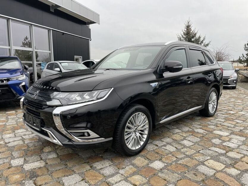 Plug-in Hybrid Outlander