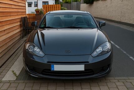 Hyundai Coupe 110.000 km 6.450 € WIESBADEN 65185