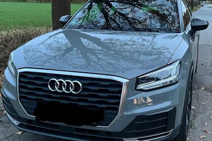 Audi Q2 91.000 km 14.000 &euro; Warburg 34414