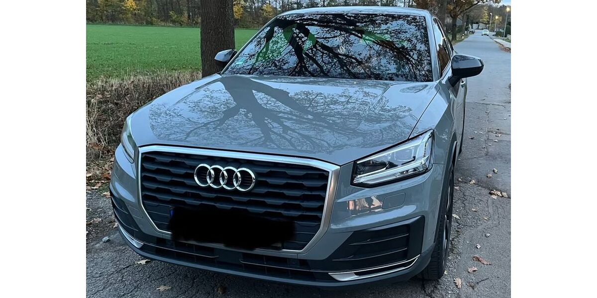 Audi Q2 91.000 km 14.000 &euro; Warburg 34414