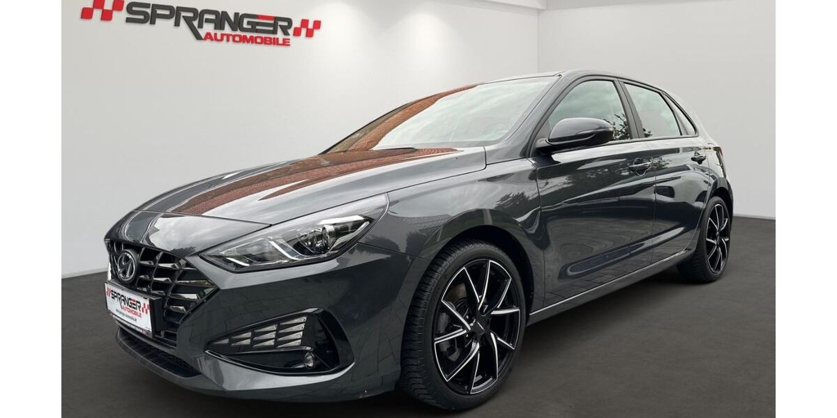 Hyundai i30 25.714 km 17.950 &euro; Calden - Westuffeln 34379