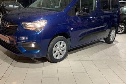 Opel Combo Life 31.459 km 18.990 € Spremberg 03130