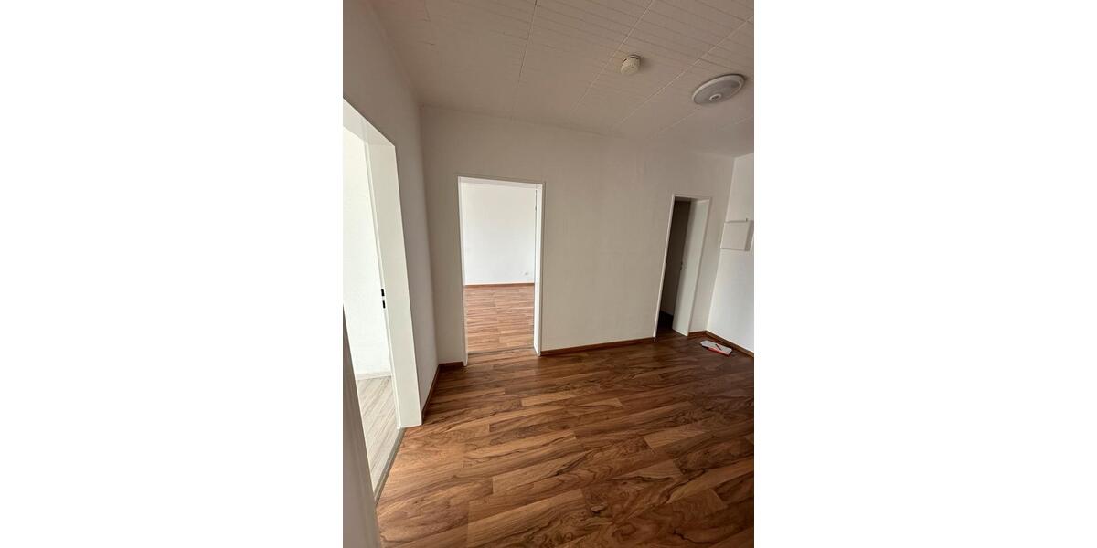 Etagenwohnung Eschweiler - 2 Zimmer, 65 m&sup2;, 650&euro; | Angebot:25567768