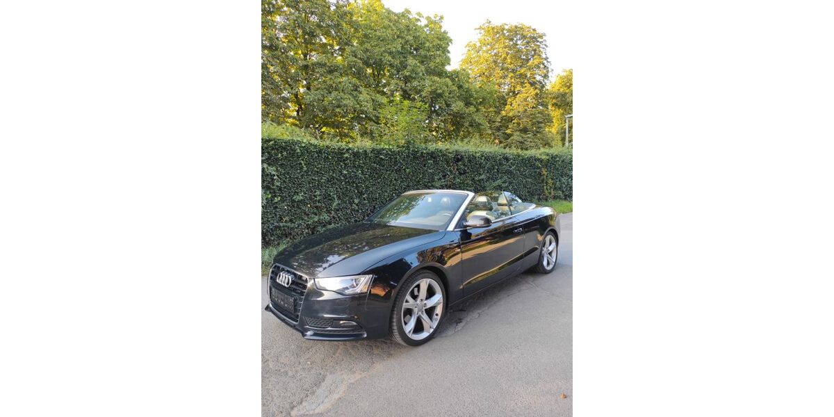 Audi A5 192.000 km 12.250 &euro; Neumünster 24536