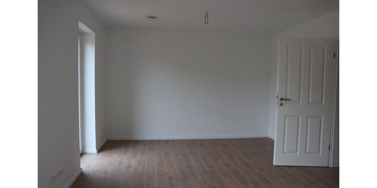 Doppelhaushälfte Hohenwestedt - 4 Zimmer, 106 m&sup2;, 1.400&euro; | Angebot:26411435