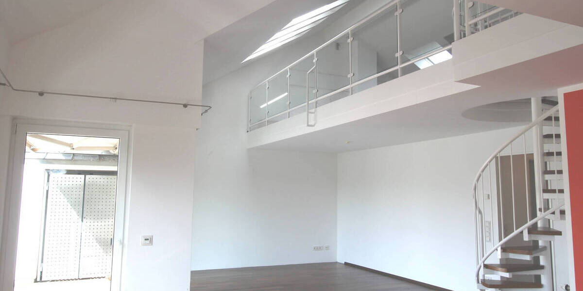 PENTHAUSMAISONETTE IN GRÜNOASE EXKLUSIV GALERIEMAISONETTE DACHTERRASSE 2 BÄDER 2 GARAGENPLÄTZE 4 zimmer