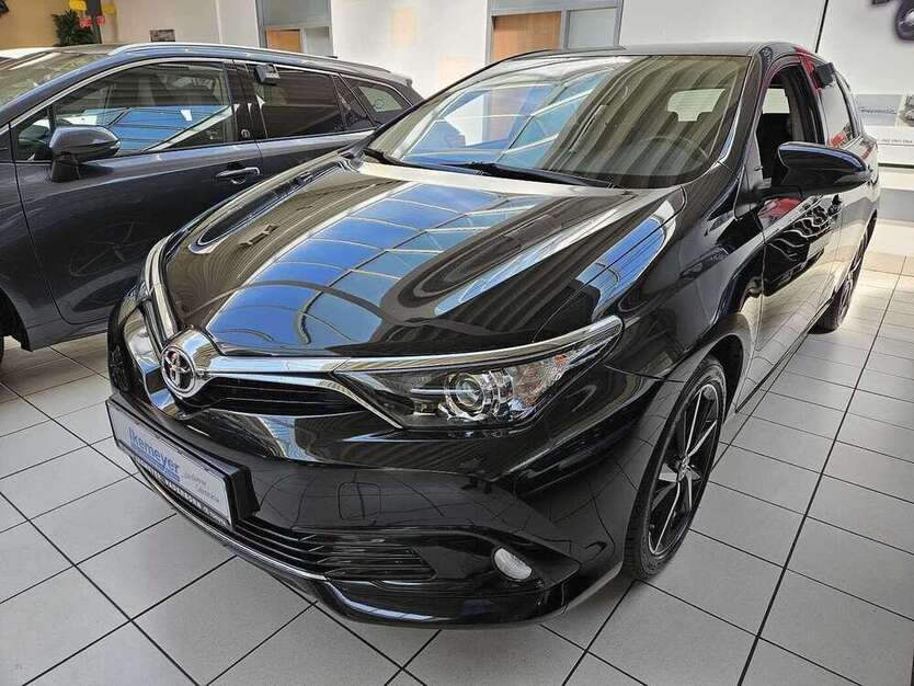 Auris