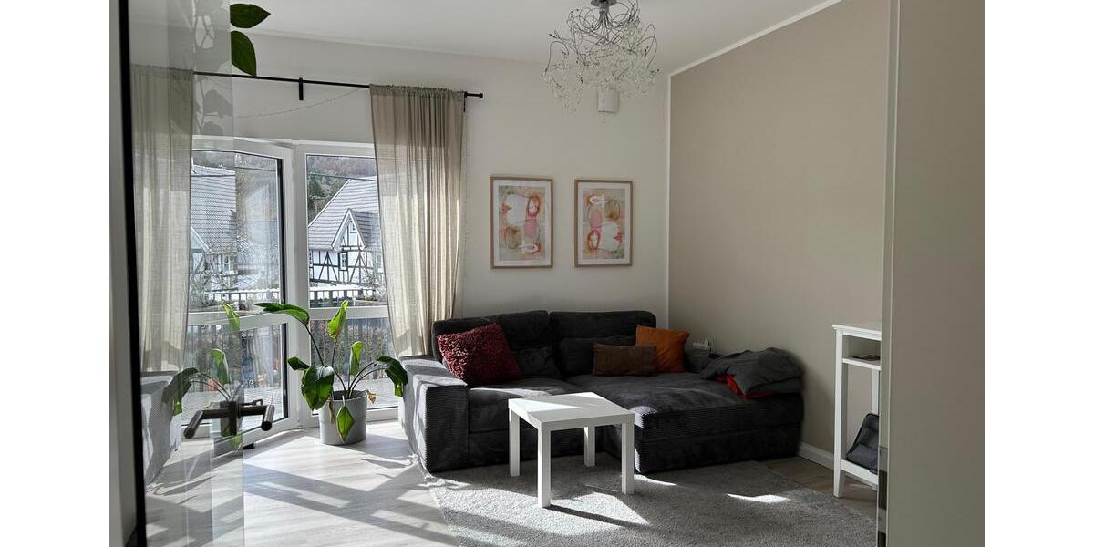 Etagenwohnung Wiehl - 3 Zimmer, 84 m&sup2;, 1.407&euro; | Angebot:25420413