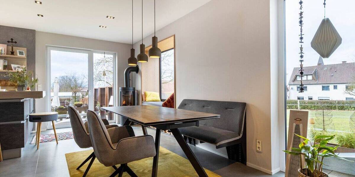 Einfamilienhaus Bad Wünnenberg Fürstenberg - 9 Zimmer, 295 m&sup2;, 349.000&euro; | Angebot:26028239