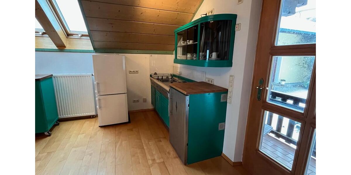 Mansardenwohnung in Scheuerhof, Burghausen 1 zimmer